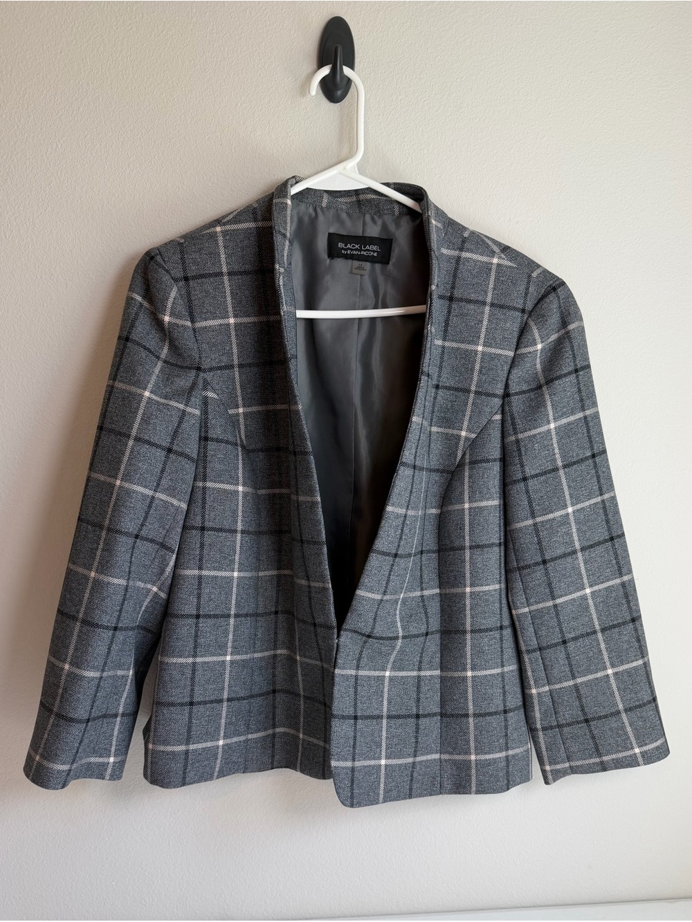 Evan Picone Gray Windowpane Blazer with Light Check